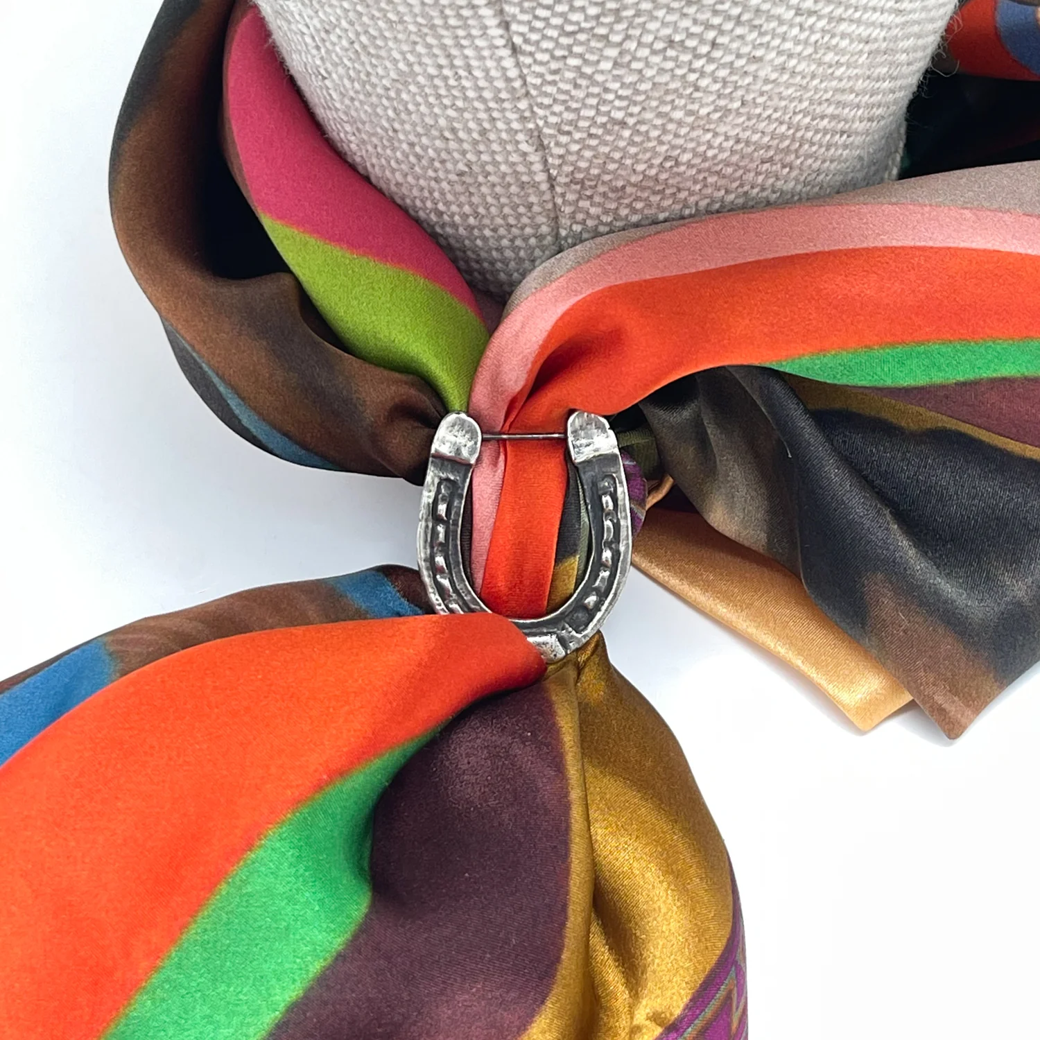 Slide - Horseshoe - Image 3